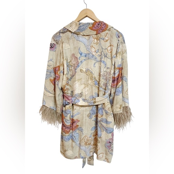 UNGARO Women's Courtney Feather-Trim Wrap Cardigan NEW WITH TAG SIZE US M NWT - Picture 6 of 8